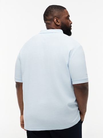 T-Shirt Tommy Hilfiger Big & Tall en bleu
