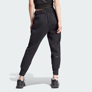 ADIDAS SPORTSWEAR Конический (Tapered) Спортивные штаны 'Z.N.E.' в Черный