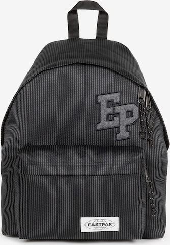 EASTPAK Batoh - Hnedá: predná strana