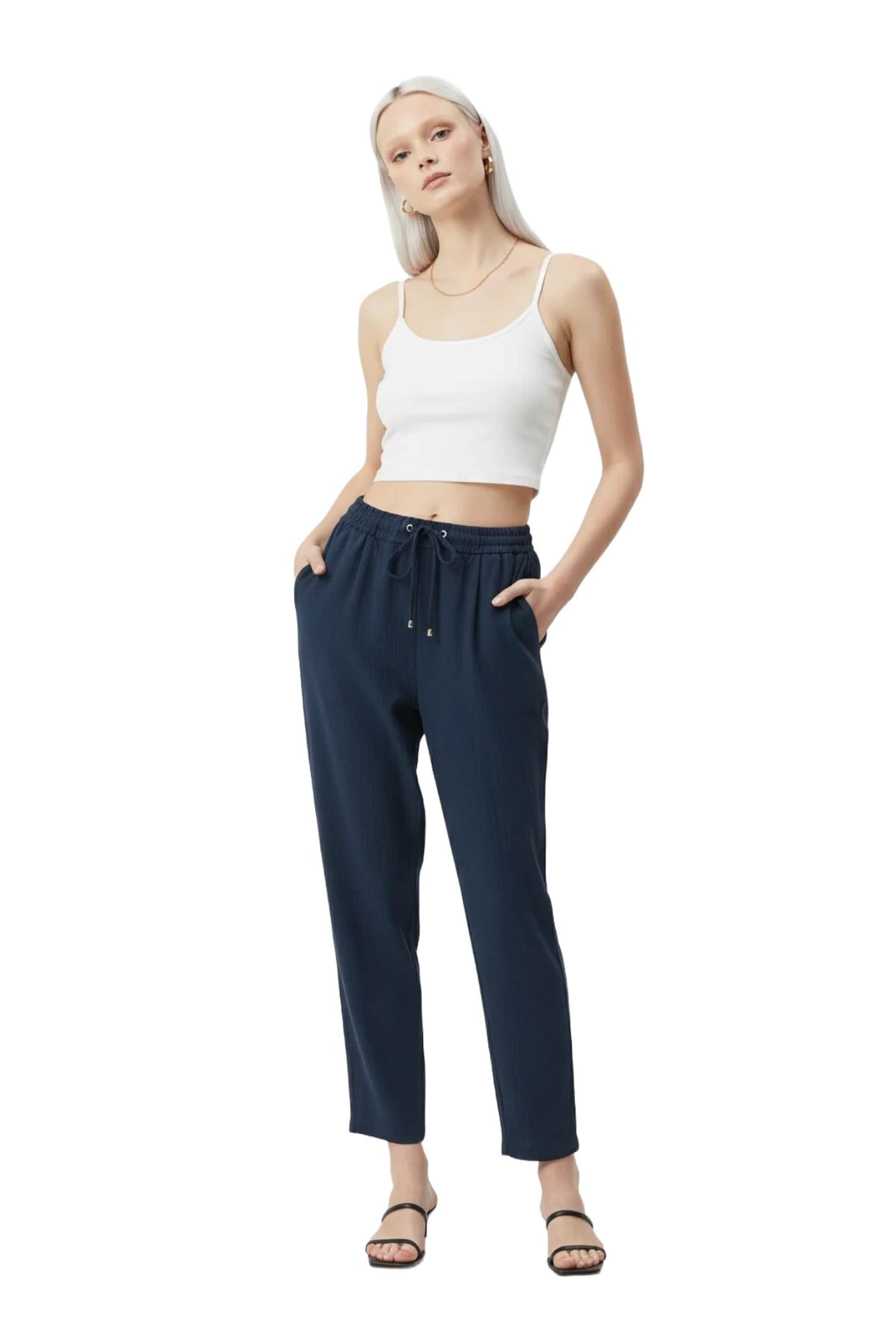 No Matter What Tapered Pleat-Front Pants in Blue