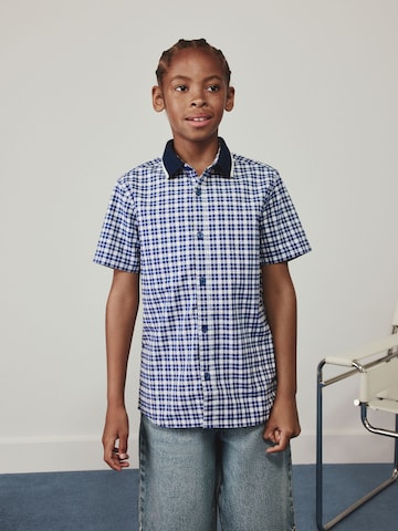 Next - Ajuste regular Camisa en azul: frente