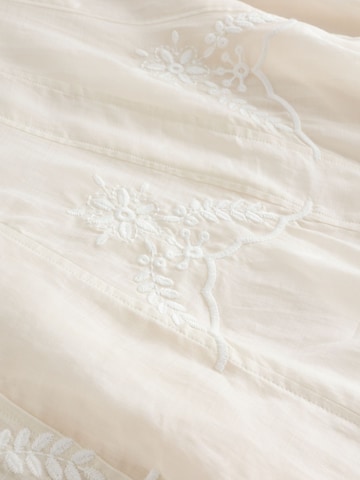 Next Kleid in Beige