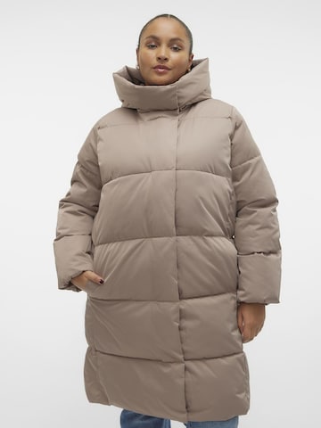 Vero Moda Curve Winter Coat 'STELLA' in Beige: front