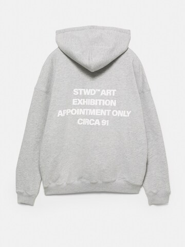 Pull&Bear Bluzka sportowa 'STWD CIRCA ART' w kolorze szary