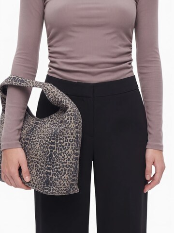 ABOUT YOU Wide leg Trousers 'Zola' in Black: front