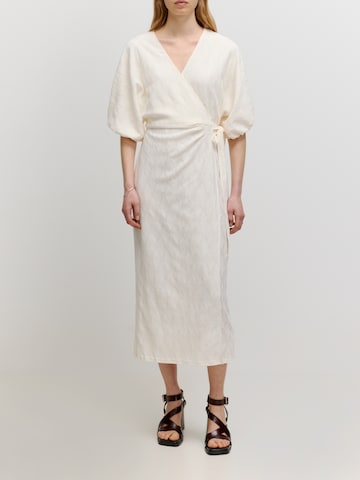EDITED Φόρεμα 'Beeke' σε λευκό: μπροστά