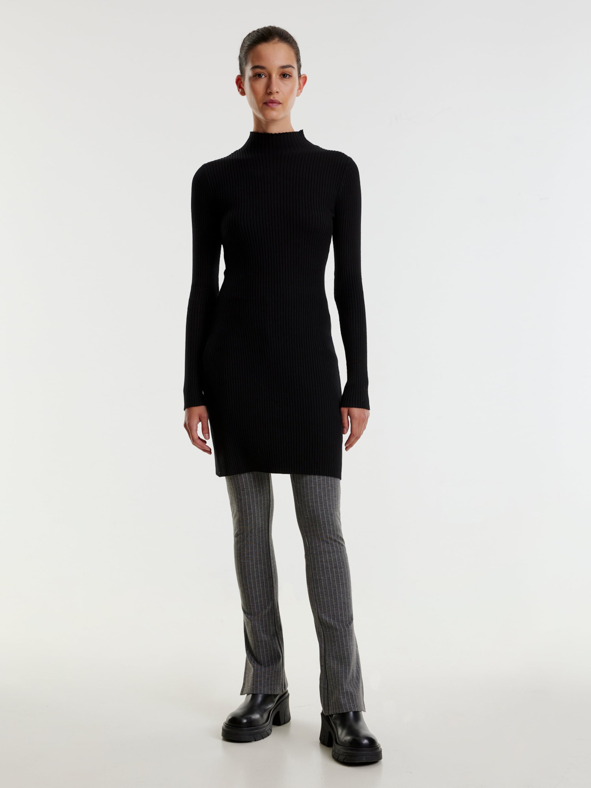 EDITED Productos Vestido 'CORINNA' negro