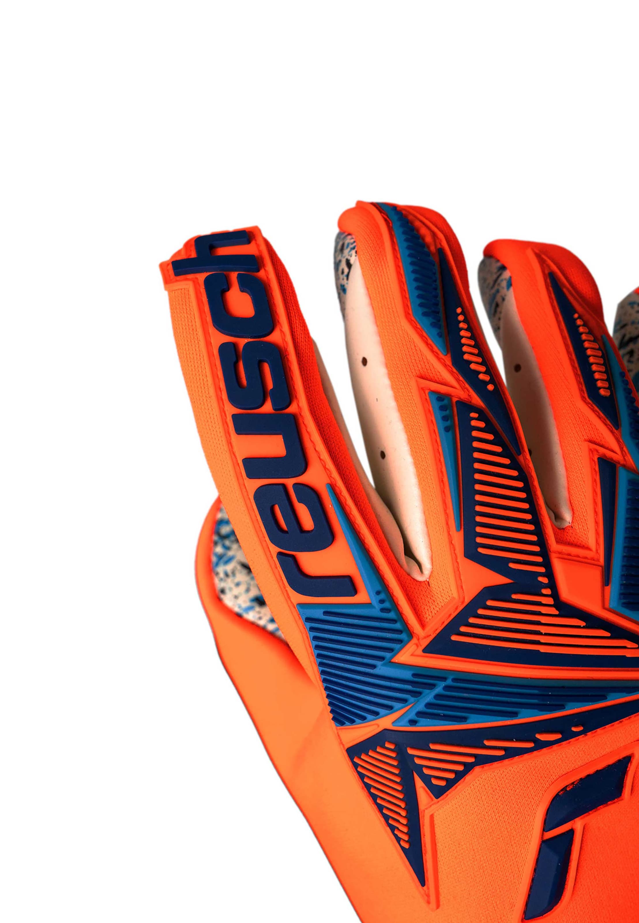 REUSCH Sports gloves 'Attrakt Freegel Fusion' in Blue