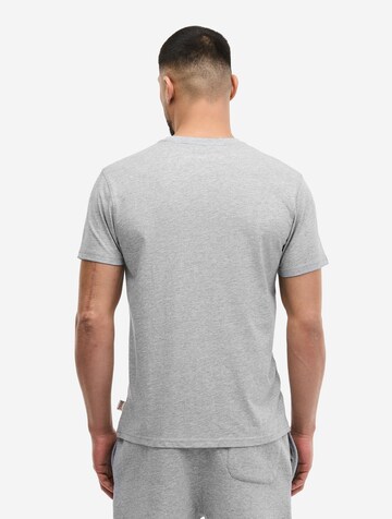 Maglietta 'Evenwood' di LONSDALE in grigio