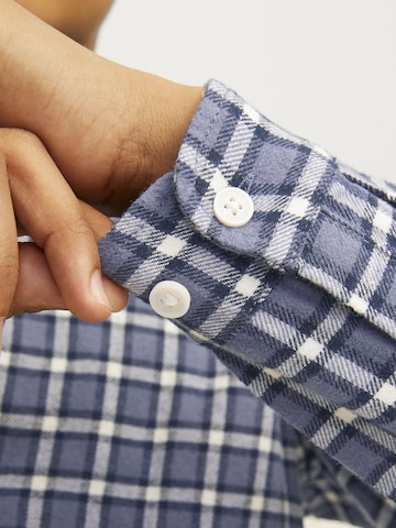 Jack & Jones Junior Comfort Fit Skjorte i blå