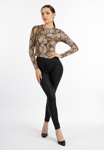 faina Shirt in Braun