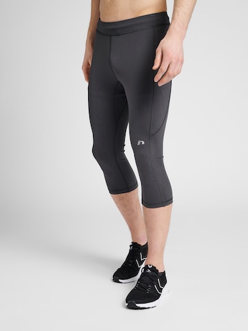 Skinny Pantalon de sport Newline en gris : devant