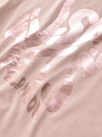 Tricou 'Orlando' de la smALLSAINTS pe roz