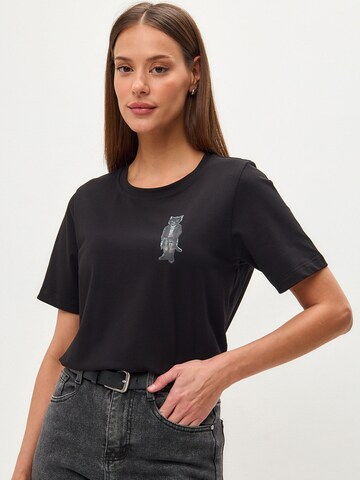 CAT by Maniita Lacitta Shirt in Black