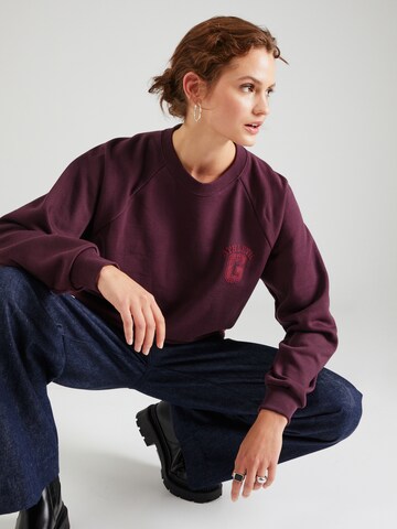 GAP Sweatshirt in Purple: front