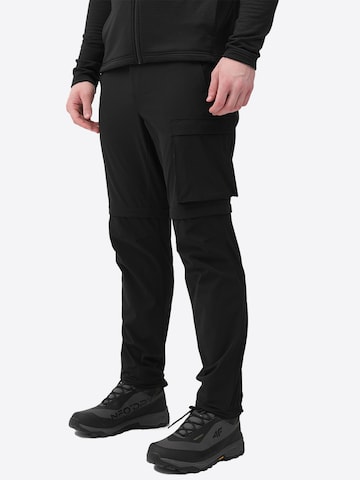 4F Štandardný strih Outdoorové nohavice - Čierna: predná strana