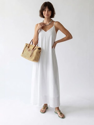 MixRay - Vestido em branco