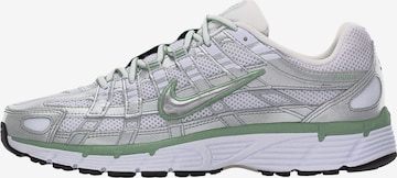 Baskets basses 'P-6000' Nike Sportswear en argent : devant