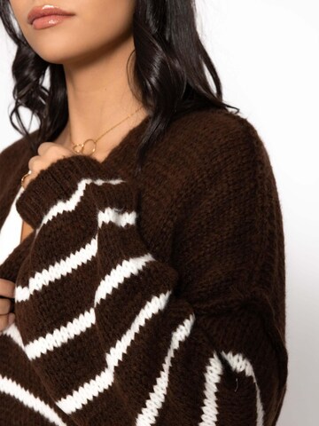 SASSYCLASSY Oversized Cardigan in Brown
