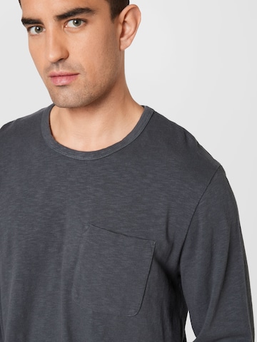 Folk Shirt in Grey