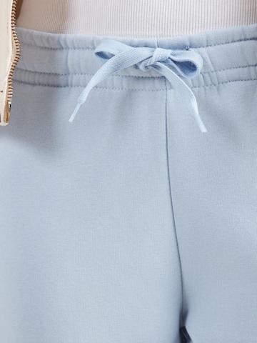 Gina TricotLoosefit Hlače - plava boja