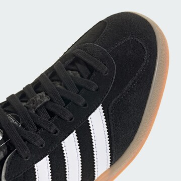 ADIDAS ORIGINALS Σνίκερ χαμηλό 'Gazelle' σε μαύρο
