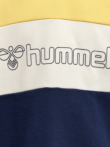 Hummel Sweatshirt in Gelb