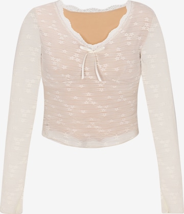 IZIA - Blusa em branco: frente