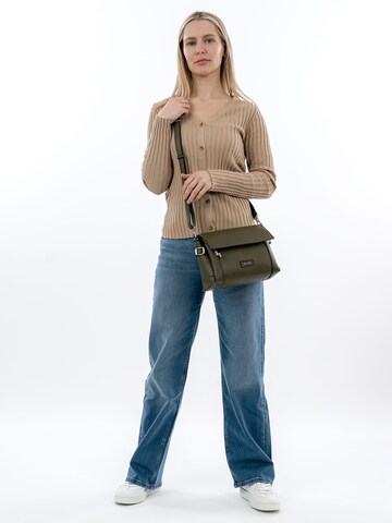 Tamaris Crossbody bag 'Gerlinde' in Green: front