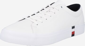 Baskets basses TOMMY HILFIGER en blanc : devant