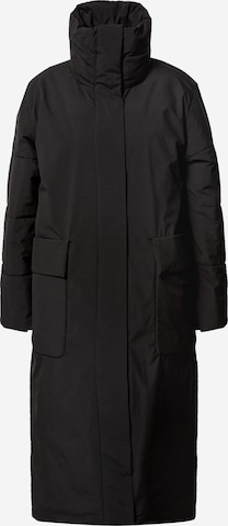 elvine Between-Seasons Coat in Black: front