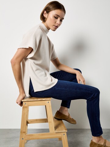 Top ' ' di Apricot in beige