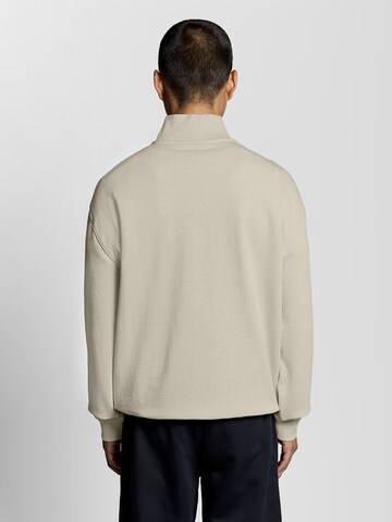 Lyle & Scott Sweatshirt in Beige