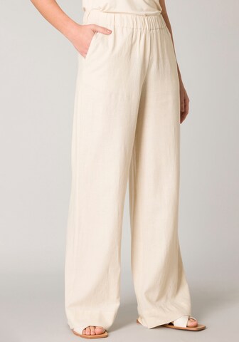 BASE LEVEL Loose fit Pants in Beige: front