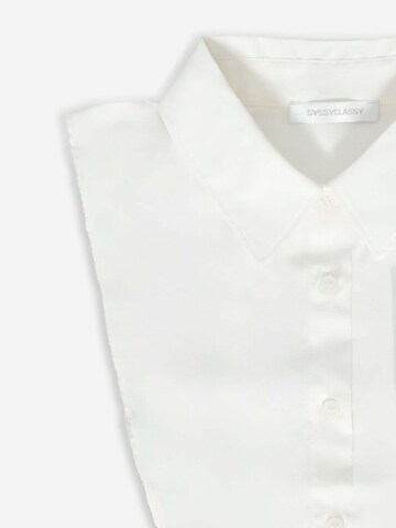 SASSYCLASSY Collar in White