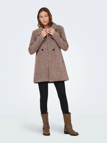 Manteau mi-saison 'NEW SOPHIA' ONLY en marron