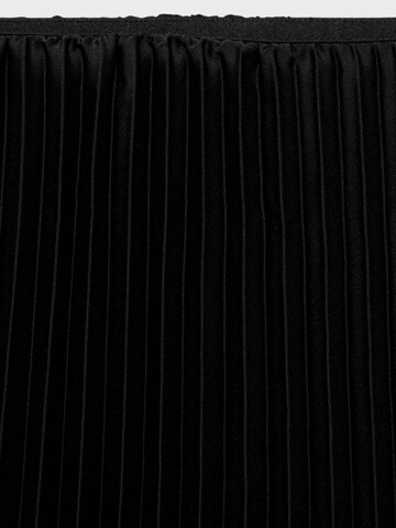 MANGO Skirt 'Plisado' in Black