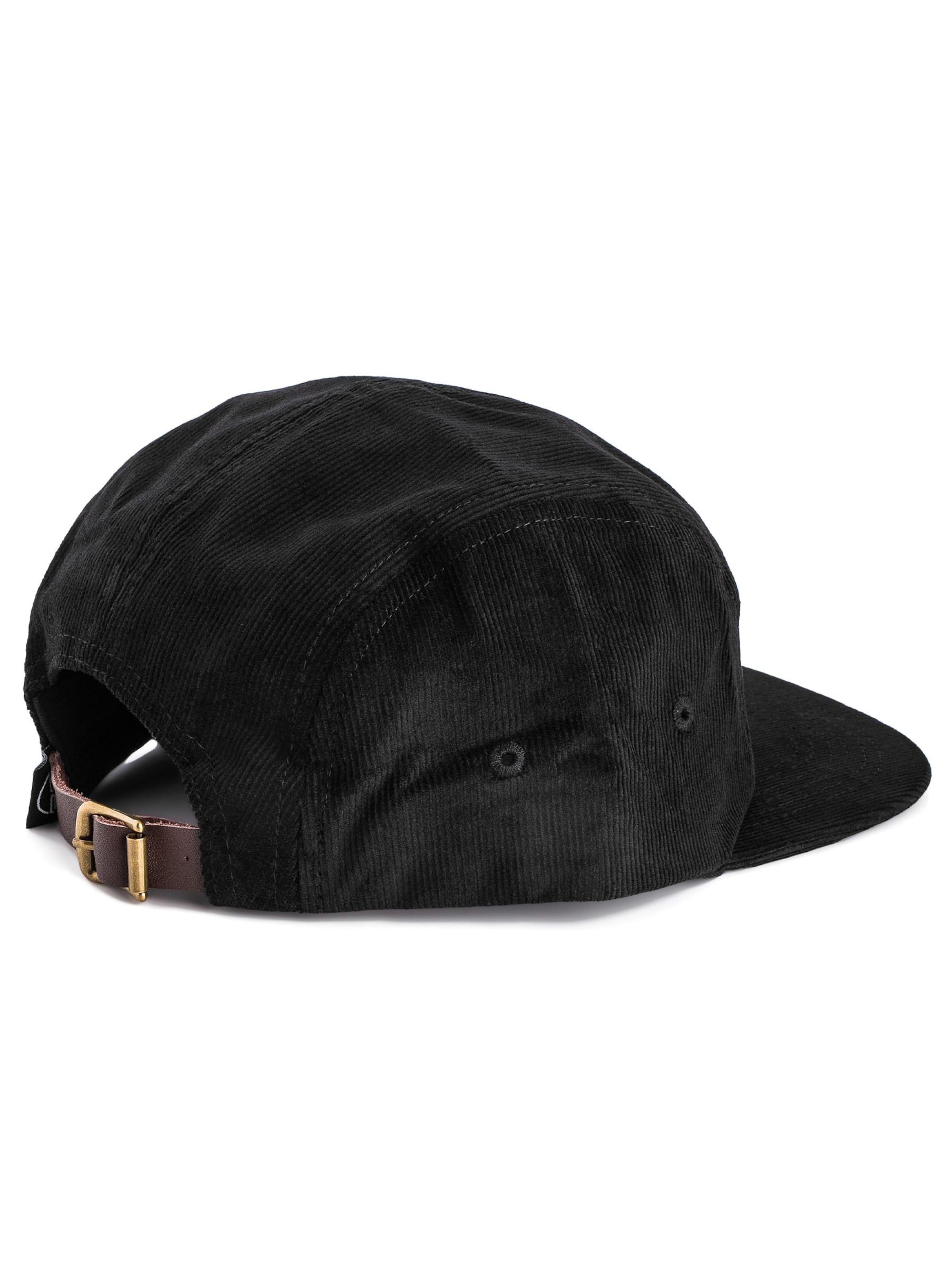 Blackskies Cap 'Fenrir' in Black