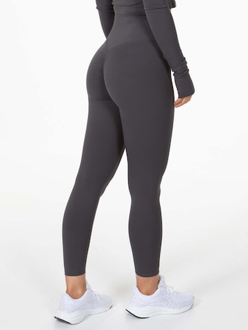 Slimfit Pantaloni sportivi 'Valens' di Divina in grigio