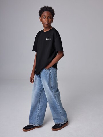 Tricou de la smALLSAINTS pe negru