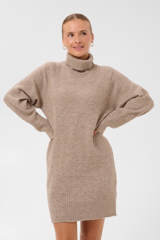 Robe Kaffe en beige : devant