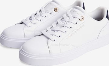 TOMMY HILFIGER Sneakers in White: front