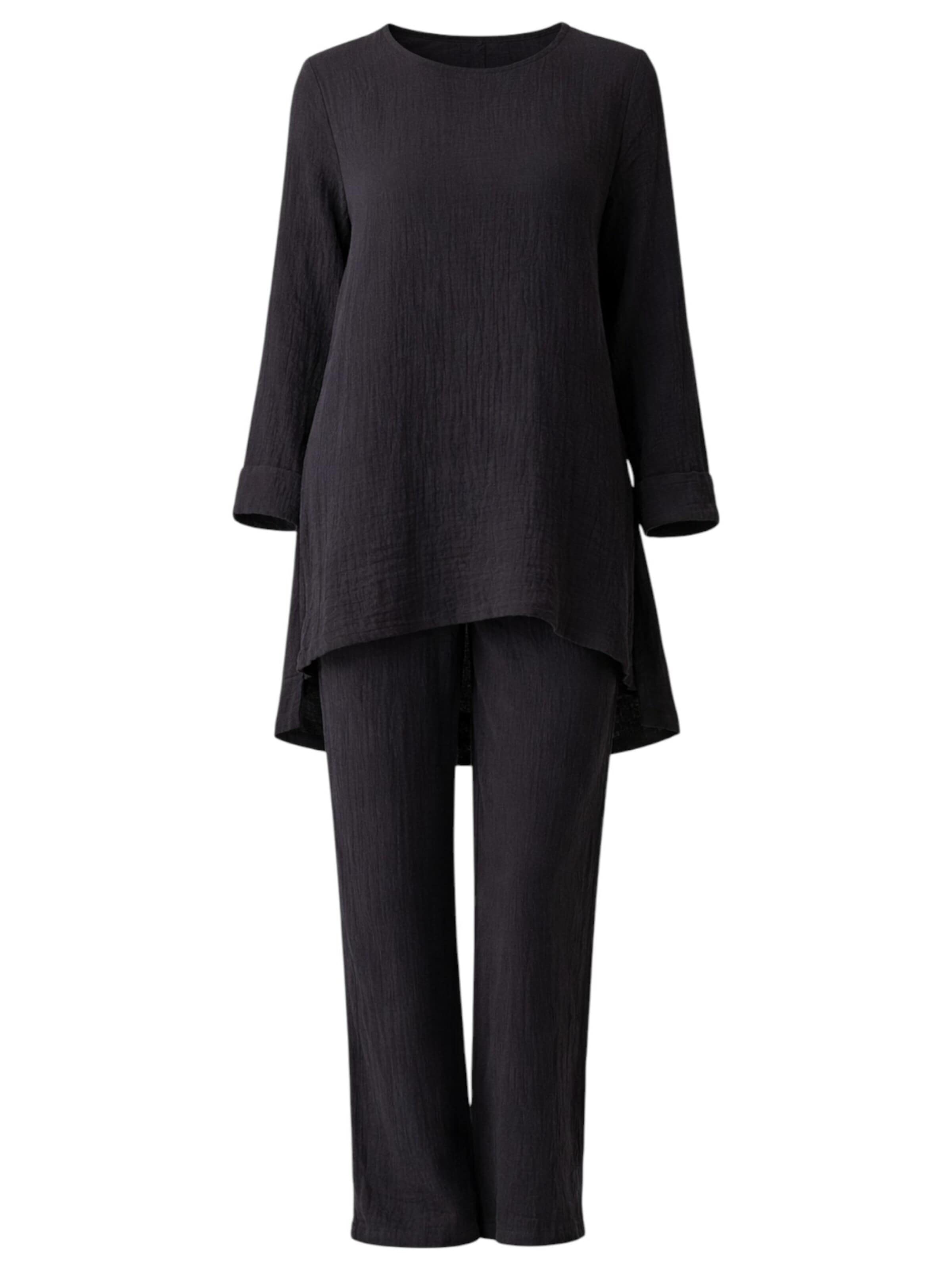 WENOR Loungewear 'Ayda Modest' in Black: front