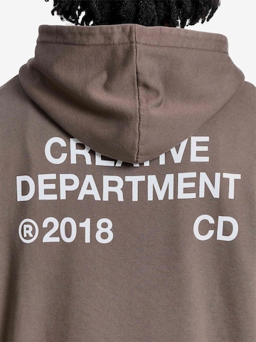 Reternity Sweatshirt 'Creative Dept' in Bruin