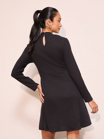 Abito di Friends Like These in nero