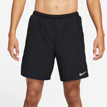 NIKE Regular Sportbroek 'Challenger' in Zwart