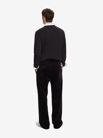 ESPRIT Loose fit Pleat-Front Pants in Black