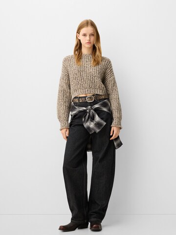 Bershka Sweter w kolorze brązowy