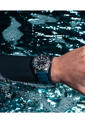 Orologio analogico 'Deepwater Reef 200' di TIMEX in blu