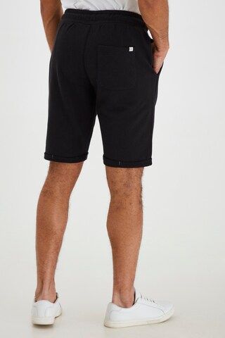 BLEND Regular Shorts 'JAMIE' in Schwarz